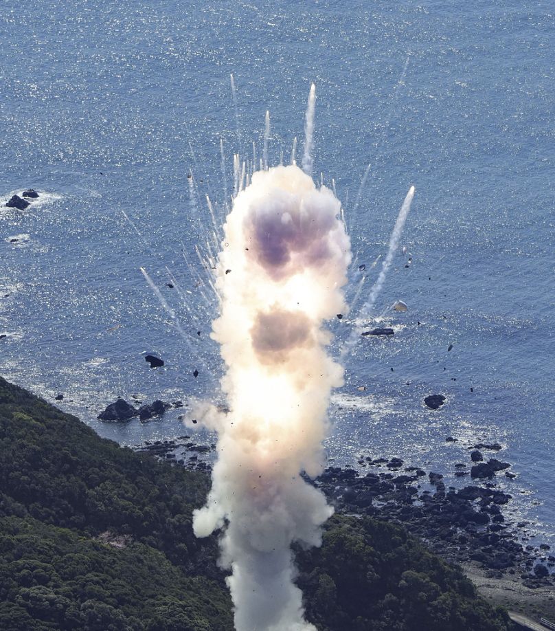 Explosion vue en direct sur Kyodo News