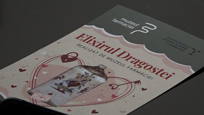 Livre de recettes de l'élixir d'amour ancien du Musée de la Pharmacie