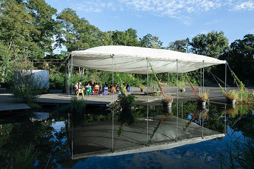 Université flottante