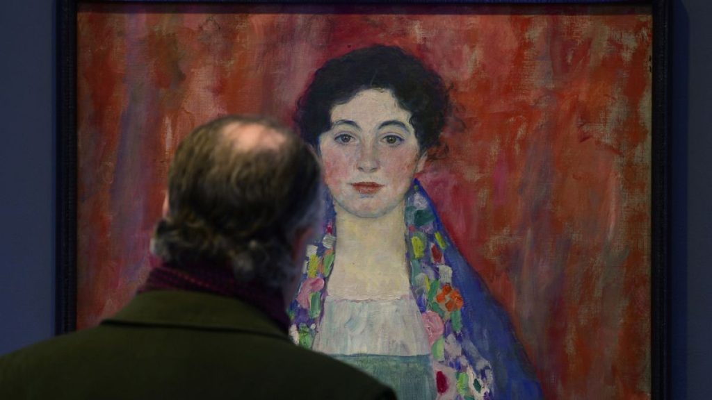 Un portrait perdu de Gustav Klimt vendu pour 30 millions d'euros aux enchères à Vienne