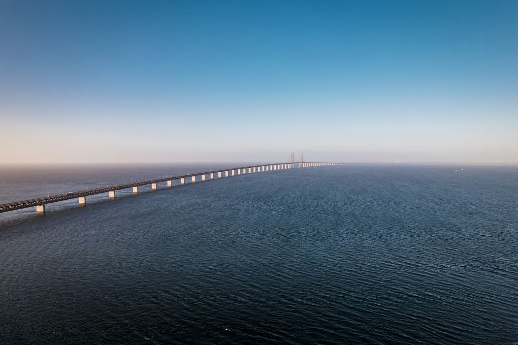 Le pont de l'Øresund s'étend sur près de 8 km de Copenhague à Malmö