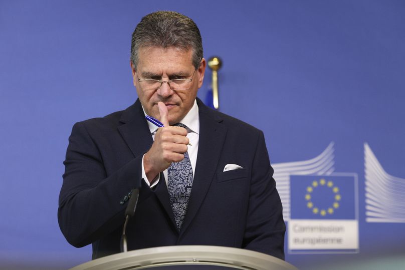 Le commissaire européen chargé des relations interinstitutionnelles et de la prospective, Maros Sefcovic, s'exprime lors d'une conférence de presse à Bruxelles, en mai 2023.