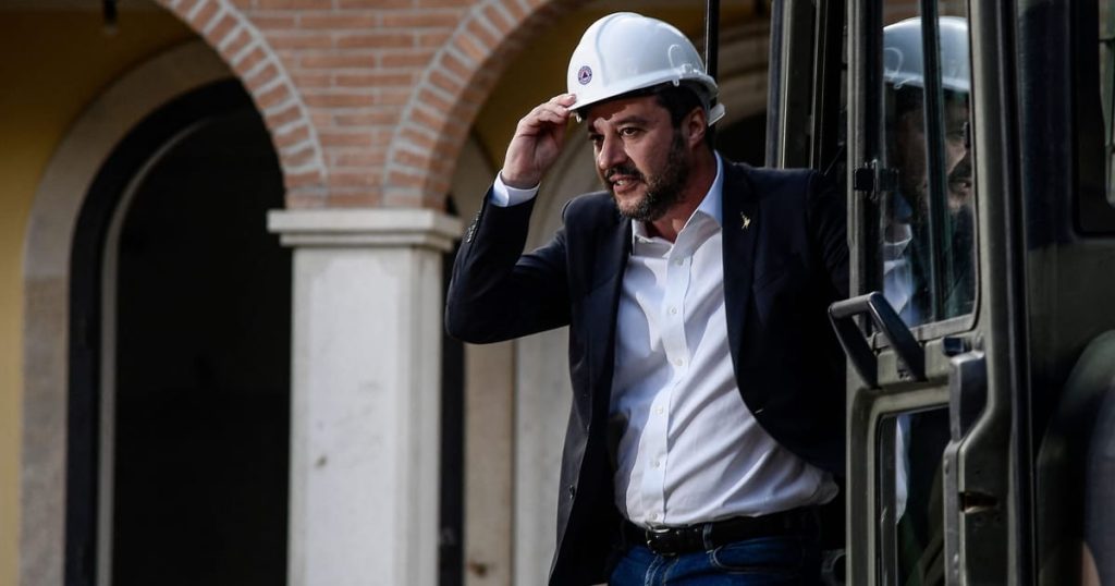 Le dernier espoir de Salvini réside dans la construction d'un pont vers la Sicile