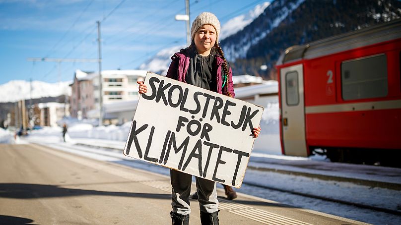Greta Thunberg, militante suédoise pour le climat, 16 ans, arrive à la 49e réunion annuelle du Forum économique mondial (WEF), à Davos, en Suisse, le mercredi 23 janvier 2019.