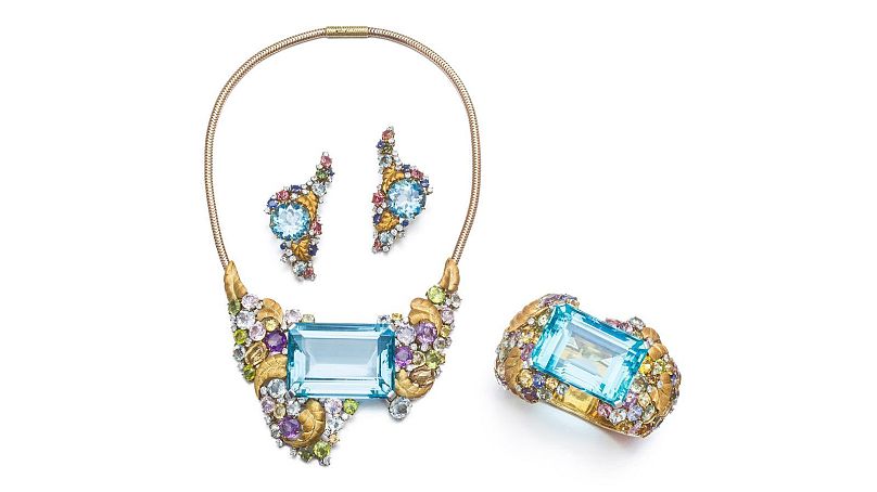 La parure aigue-marine, saphir et diamant de Dame Shirley Bassey, estimée entre 60 000 et 70 000 €