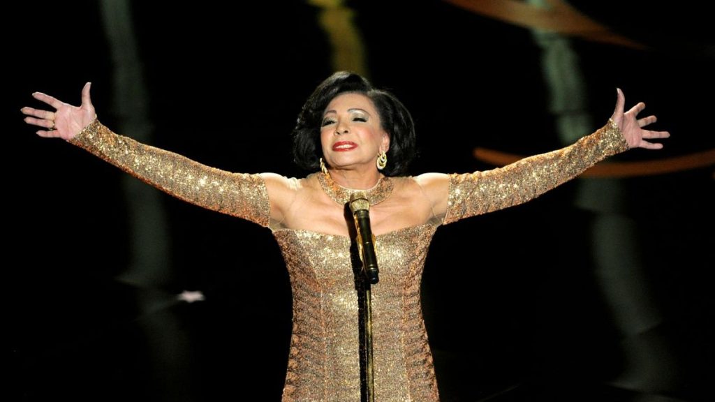 Shirley Bassey auctions her diamonds - pictured here: the Oscars at the Dolby Theatre - 2013