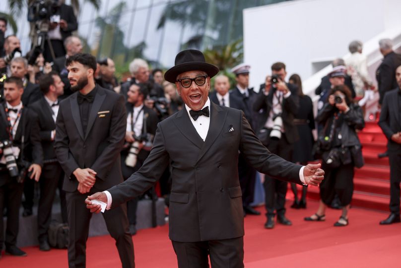 Giancarlo Esposito assiste à la première du film