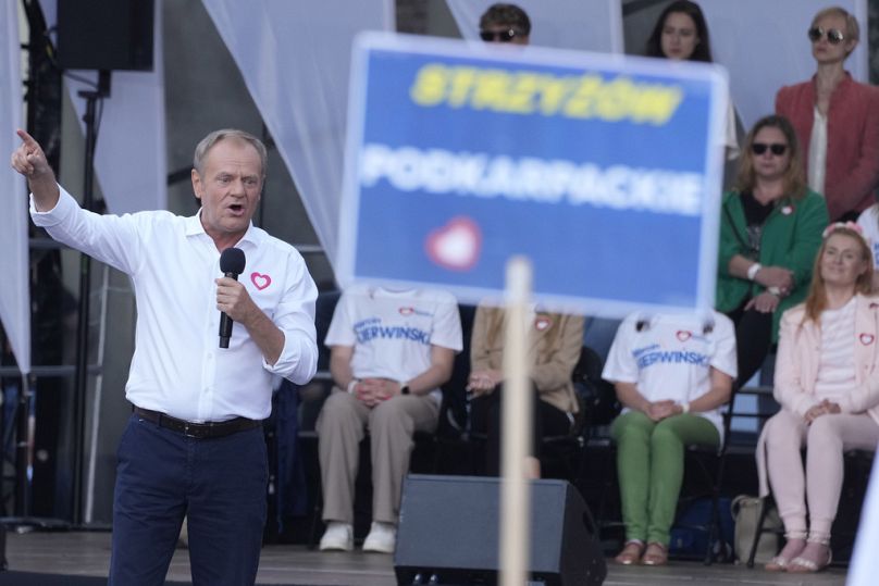 Le Premier ministre polonais Donald Tusk s'exprime lors d'un rassemblement à Varsovie, en Pologne, le mardi 4 juin 2024, à l'approche des prochaines élections parlementaires de l'Union européenne.