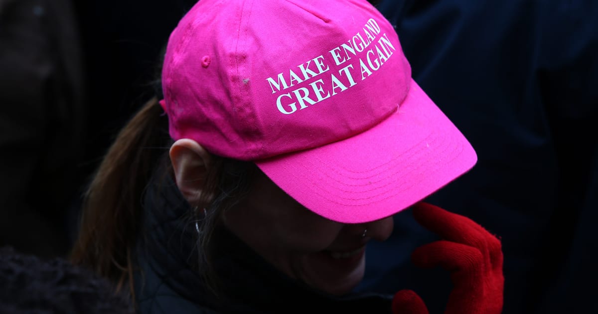 Nigel Farage s'attaque au défaut fatal de l'extrême droite