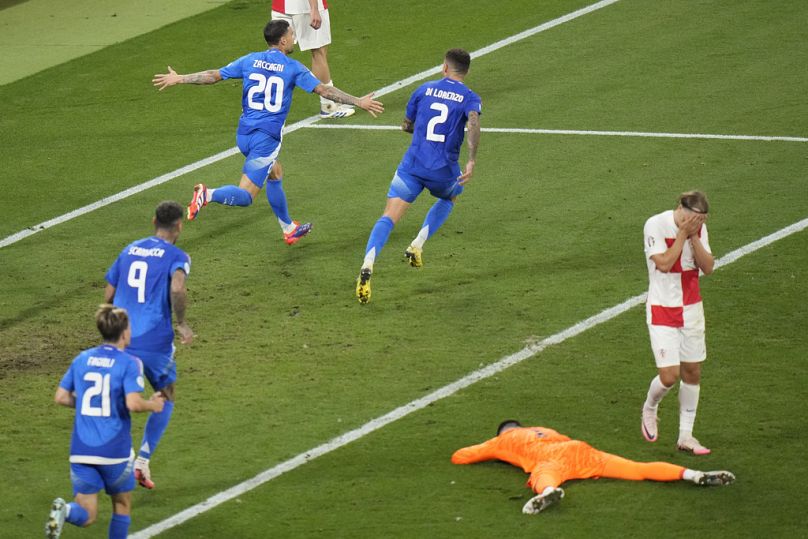 Les joueurs italiens célèbrent l'égalisation 1-1 contre la Croatie