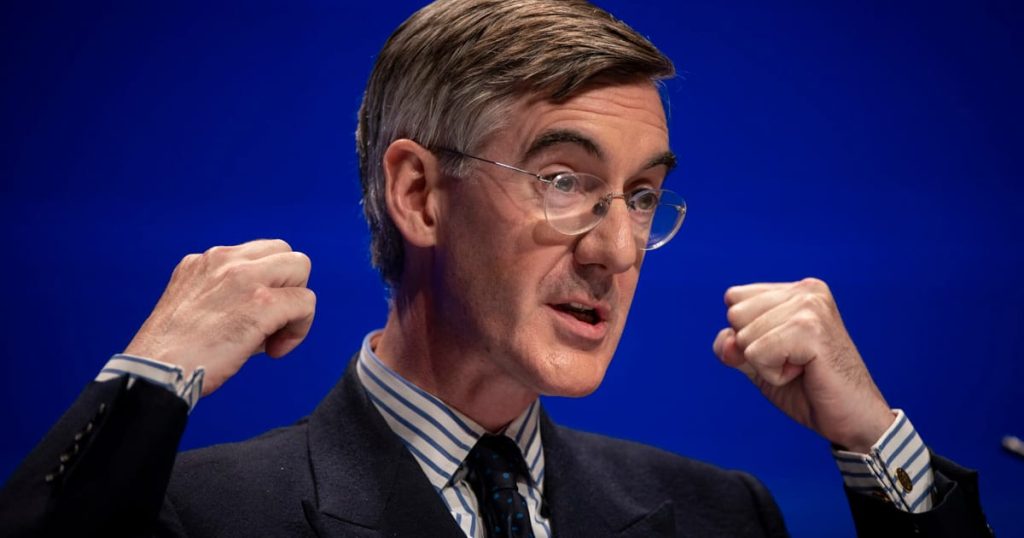 « Construisez un mur » dans la Manche pour gérer les migrants, dit le chouchou des conservateurs