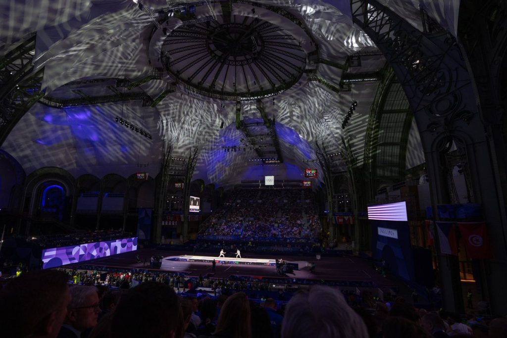 L’argent au Grand Palais pour Auriane Mallo-Breton ! Félicitations championne. Quelle fierté ! Et quel stade iconique !