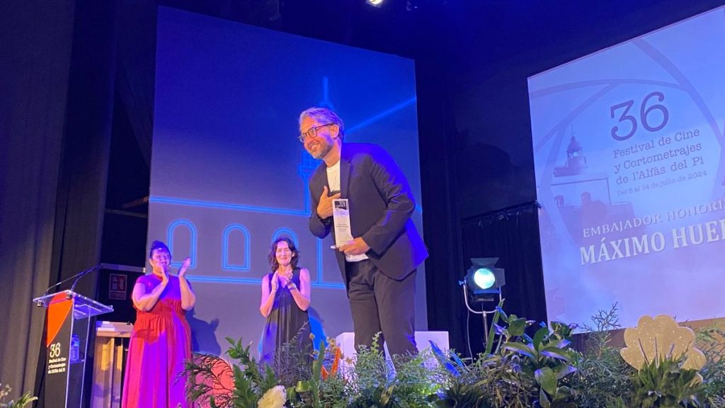 Máximo Huerta receives the title of ambassador of the l