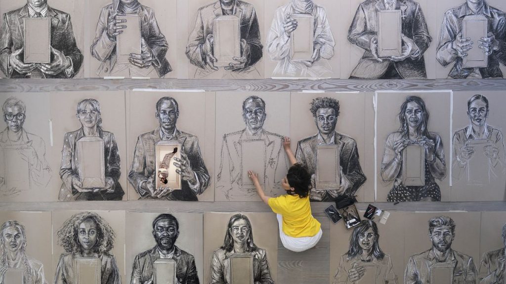 Es Devlin’s new work supporting UNHCR features portraits of 50 Londoners affected by displacement