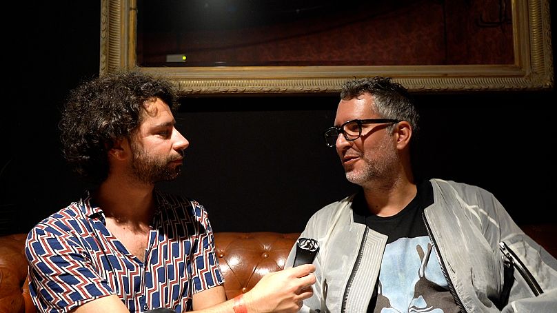Jonny Walfisz, journaliste d'Euronews Culture, s'entretient avec DJ Mathew Jonson avant la cérémonie des DJ Awards, le 2 octobre.