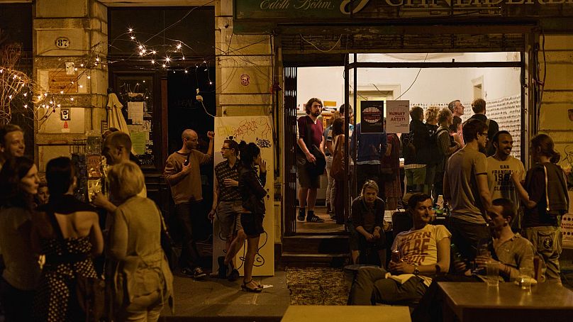 La nouvelle ville de Dresde dégage une atmosphère complètement différente de celle de son centre historique.
