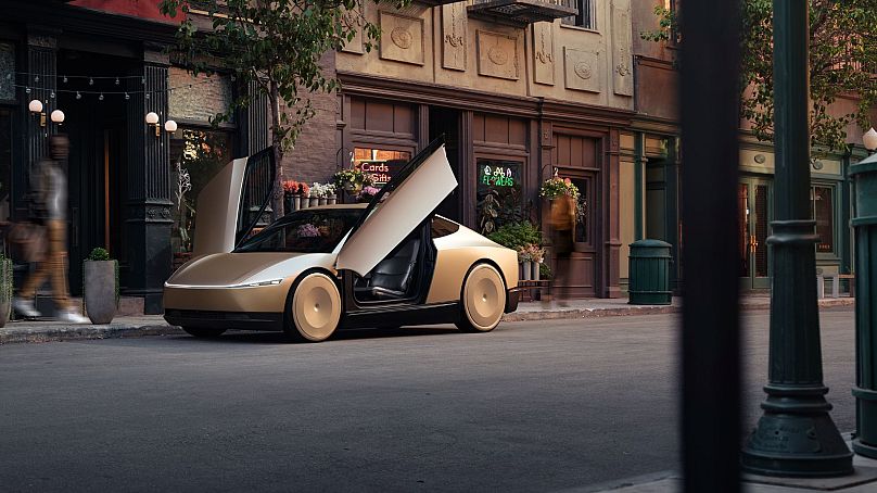 Présentation du robot-taxi Tesla