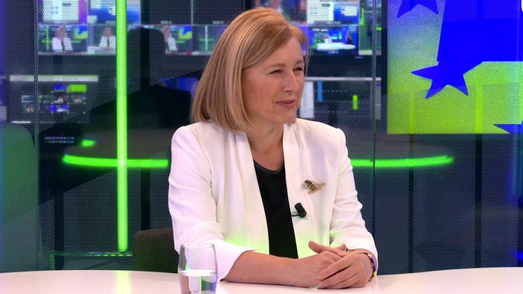 Des niveaux « choquants » de recul démocratique à travers l’Europe – ex-commissaire à la Justice Jourová