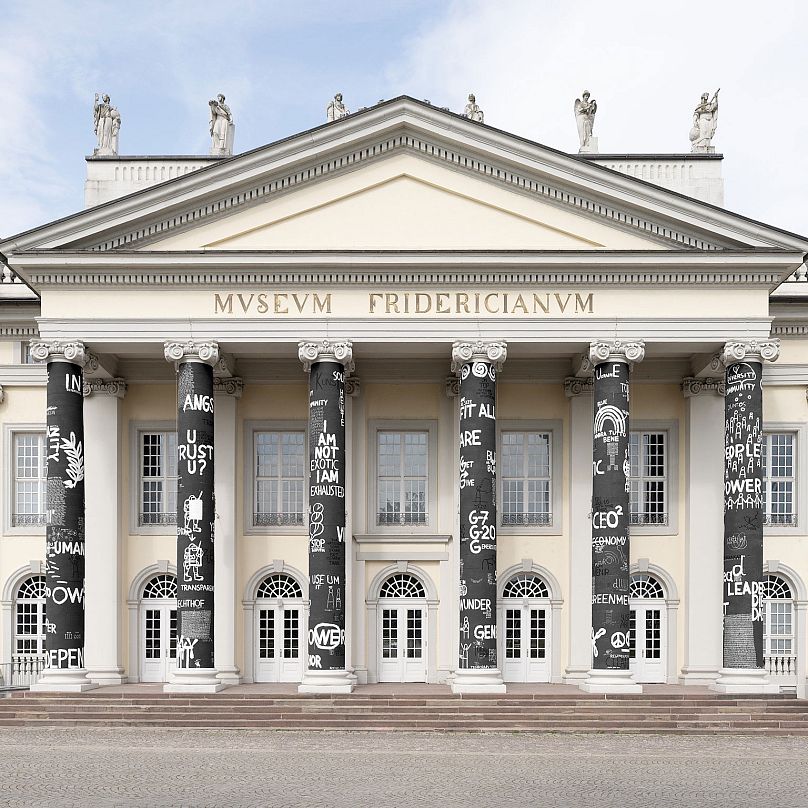 La Documenta est centrée autour du Fridericianum de Kassel