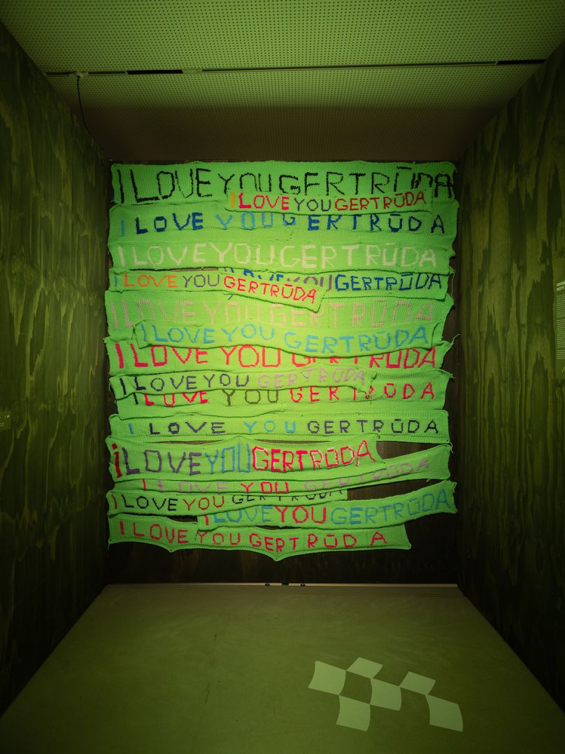 Gertrūda a affiché quinze de ses foulards lors d'une exposition de Berlin l'année dernière.