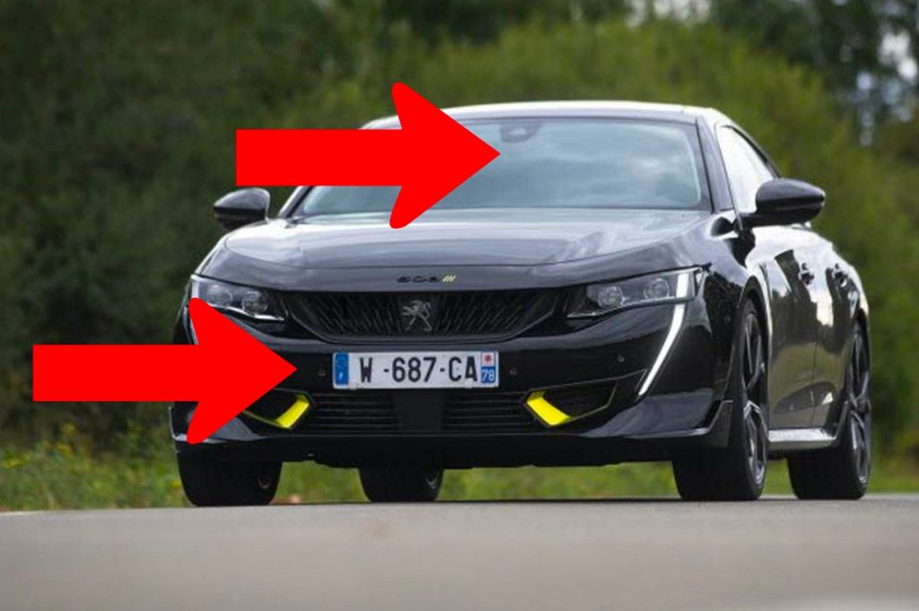 Ces 3 indices sur une voiture révèlent qu’il s’agit d’une voiture-radar