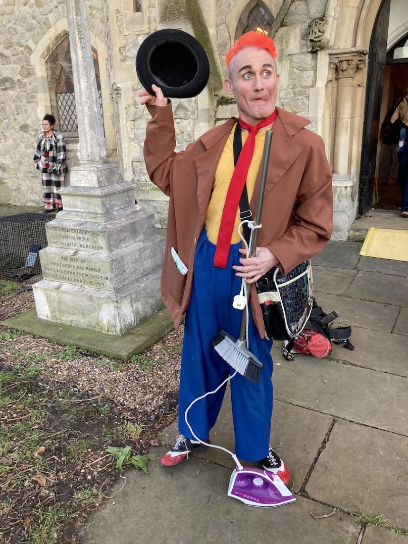 Tweedy le clown et son fer.