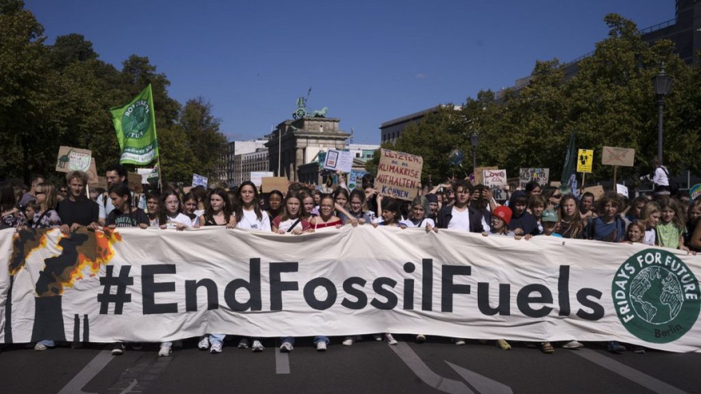 A new report shines a light on how much taxpayer cash is being spent on subsidising fossil fuels.