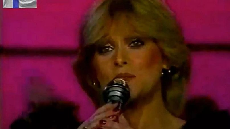 La chanteuse finlandaise Marion Rung se produit au concours Intervision Song à Sopot, en Pologne, août 1980