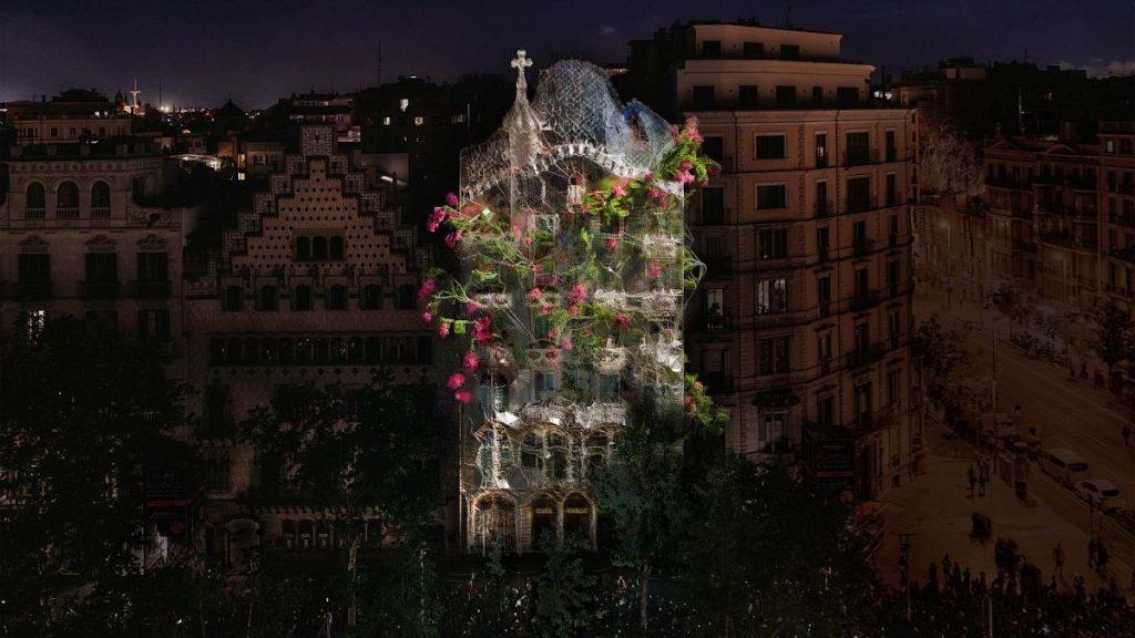 L'artiste italien Quayola apporte une nouvelle vie à Casa Batlló de Gaudí avec un spectacle léger «Arborescent»