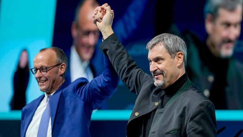 Le chef de la CDU, Friedrich Merz, et le chef de la CSU, Markus Söder, assistent à la 37e conférence fédérale du Parti de la CDU à Berlin, en Allemagne.