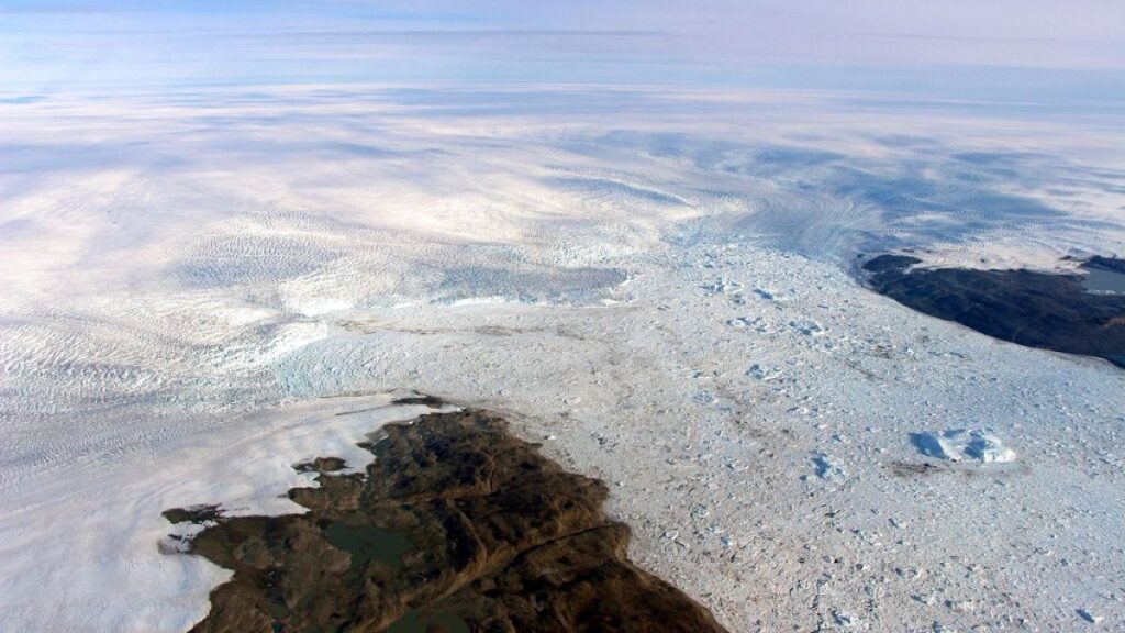 The ice sheet of Greenland