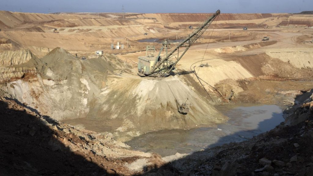 A view of an ilmenite open pit mine in a canyon in the central region of Kirovohrad, Ukraine, Wednesday, Feb. 12, 2025.