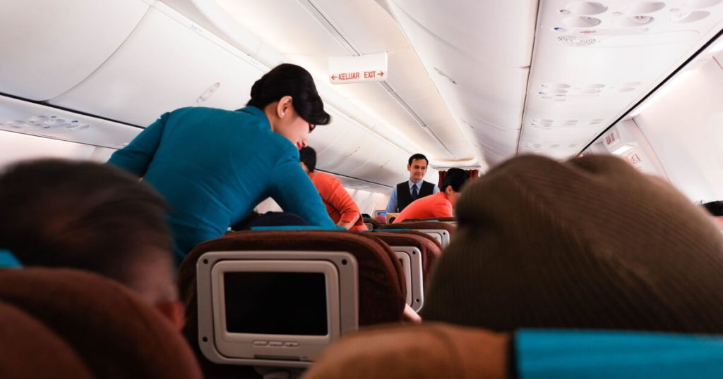 revenu moyen d'une hôtesse de l'air