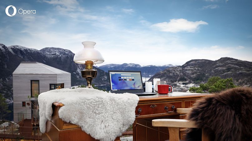 Le bureau «Hygge» est une question de focus épuré et d'être présent dans l'instant.