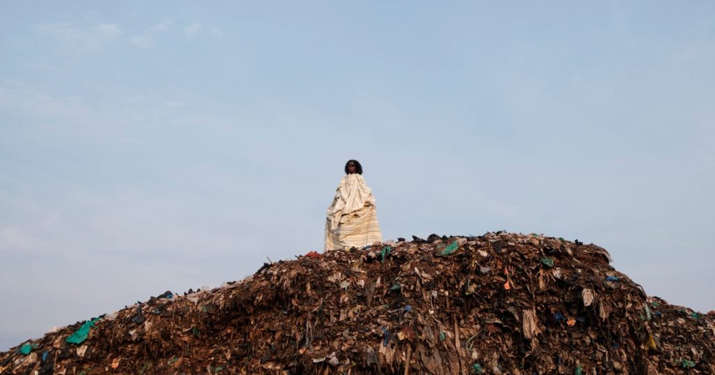 UE pour forcer les restaurants, les marques de mode pour réduire leurs déchets