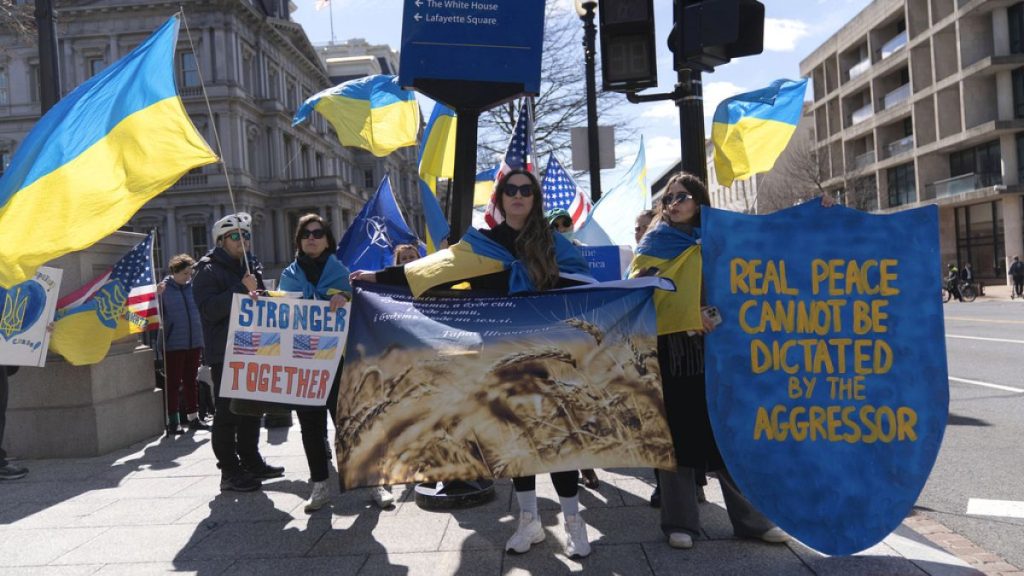 Supporters of Ukraine