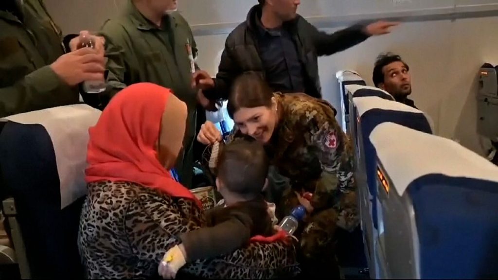 Airlifts italiens 9 enfants de Gaza pour un traitement vital