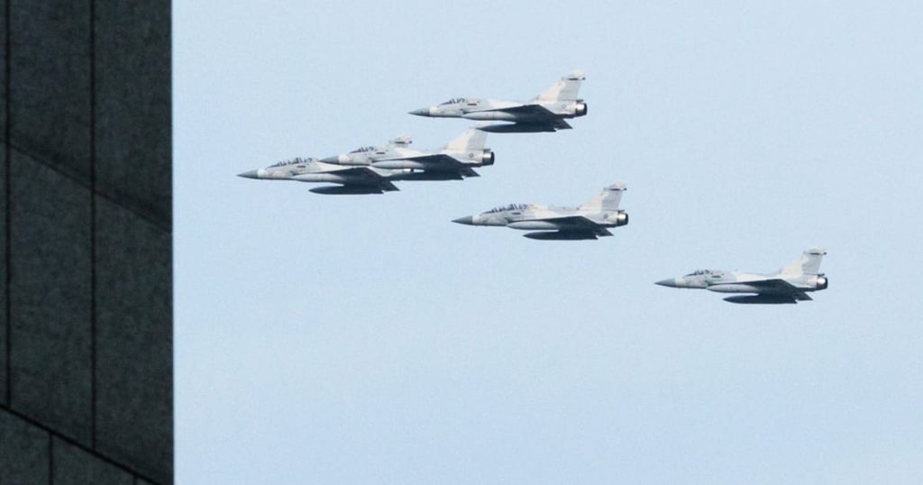 L'Ukraine utilise pour la première fois les Jets de Mirage 2000 français en repoussant les attaques russes massives