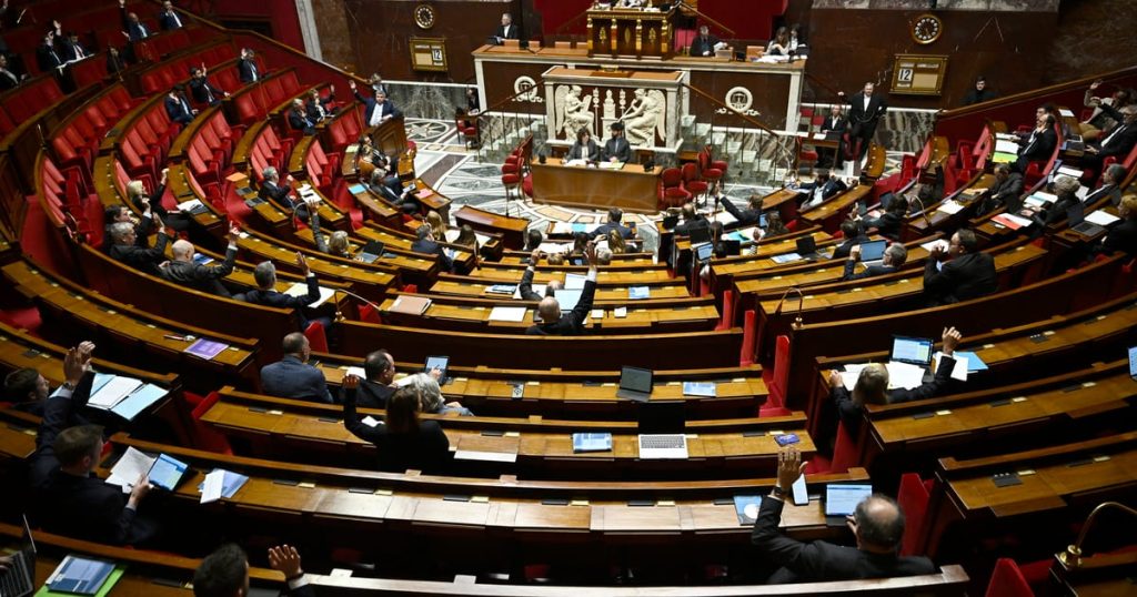 Le Parlement français appelle à saisir des actifs russes surgelés