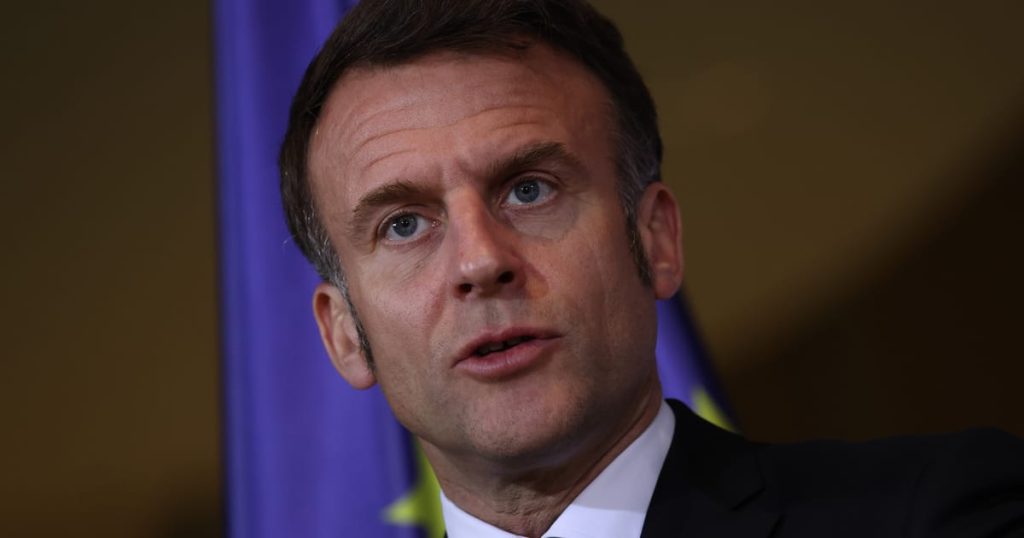 Macron promet une valeur de 2 milliards d'euros de nouveau soutien français à l'Ukraine