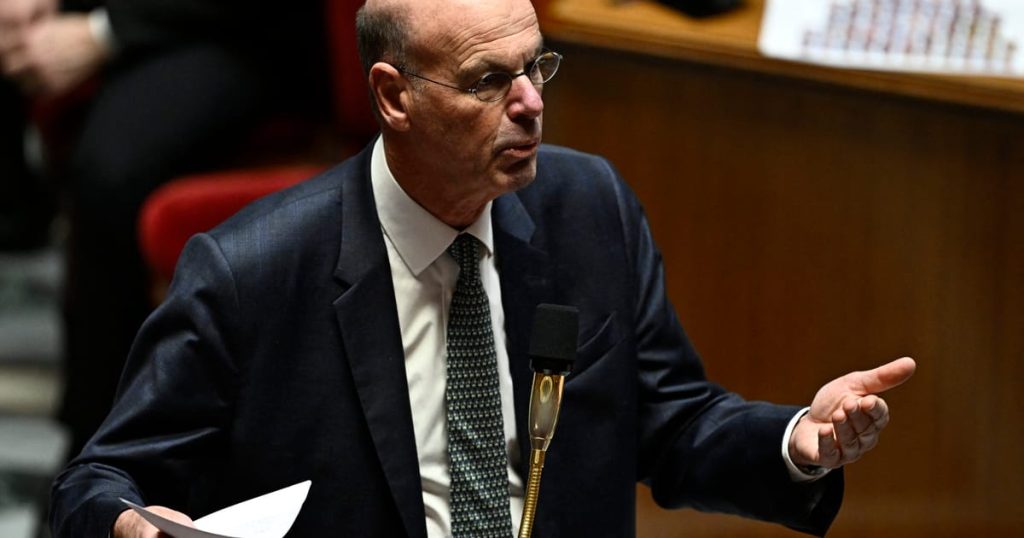 Ministre de l'économie française: atteindre l'objectif de dépenses de défense de 3% peut signifier plus d'impôts sur les riches