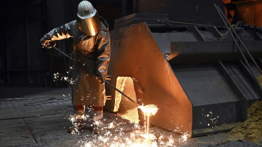 EU steel industry will face US tariffs by 12 March.