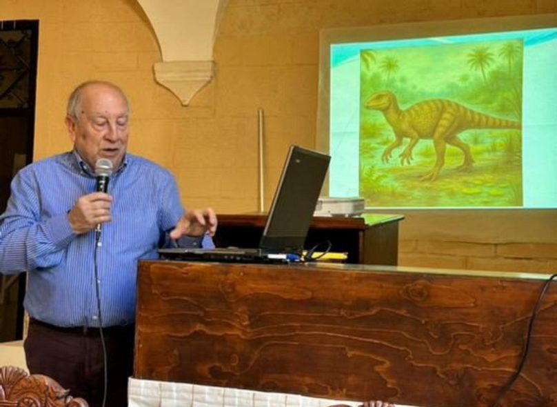 Conferenza Stampa Sul Ritrovamento di Tracce di Dinosauro à Sardegna