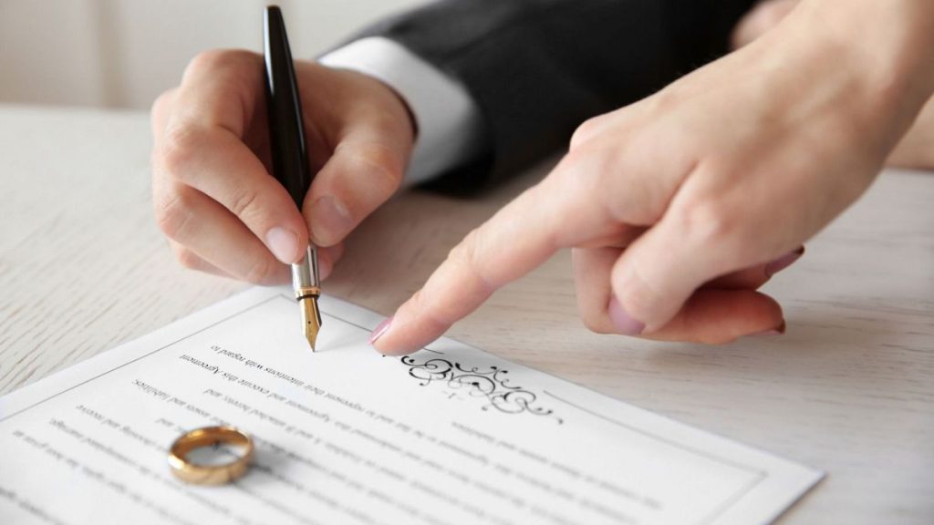 More Gen Z women are saying ‘I don’t’ to this marital tradition