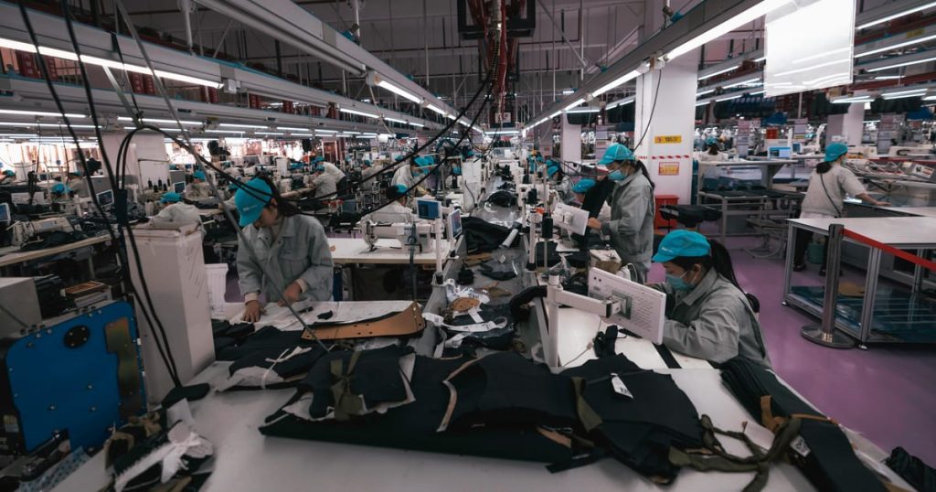 La France veut que les parcelles de parcelles de l'UE en découpent des inondations d'importations de mode rapide chinois bon marché