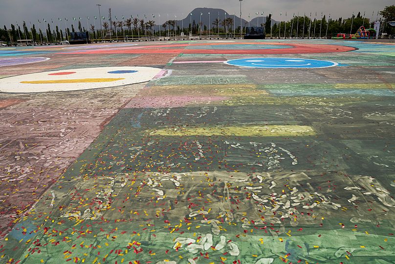 Vue de la peinture sur toile de Kanyeyachukwu Tagbo-okeke