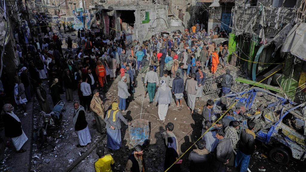 Trump dit que les frappes aériennes sur le Yémen s'arrêteront comme Oman confirme que le cessez-le-feu avec les Houthis