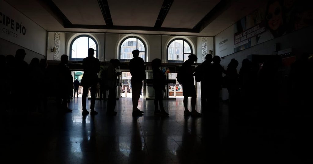 Le hall atomique saisit la panne d'espagnol