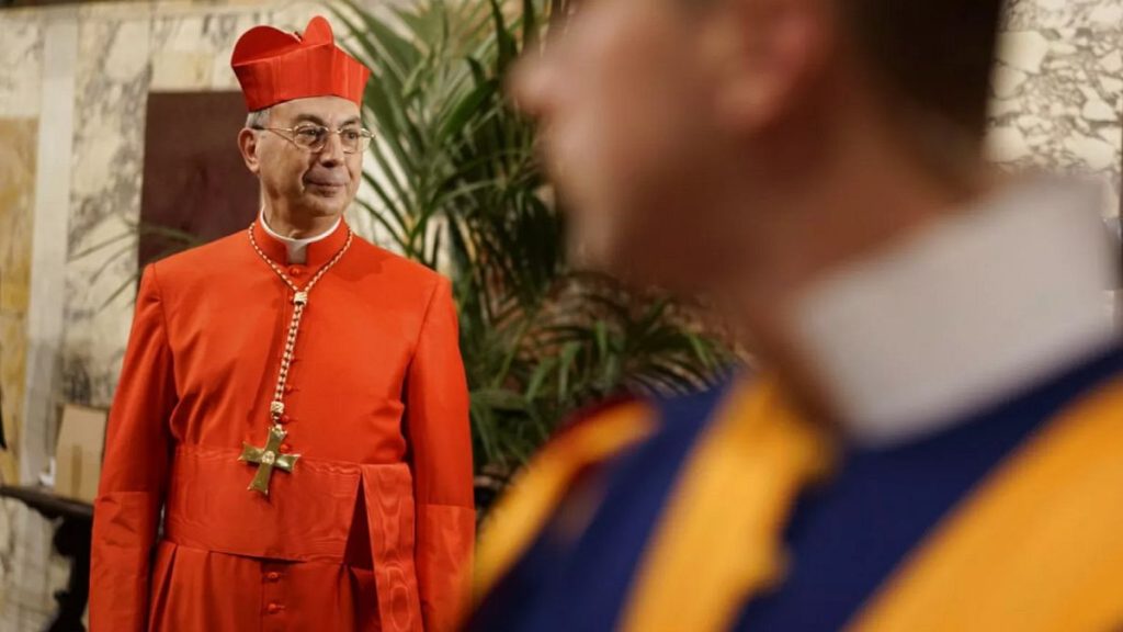 Dominique Mamberti: Qui est le diacre cardinal qui annoncera le nouveau pape au monde?