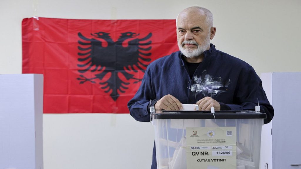 Élections en Albanie: Edi Rama cherche le quatrième mandat